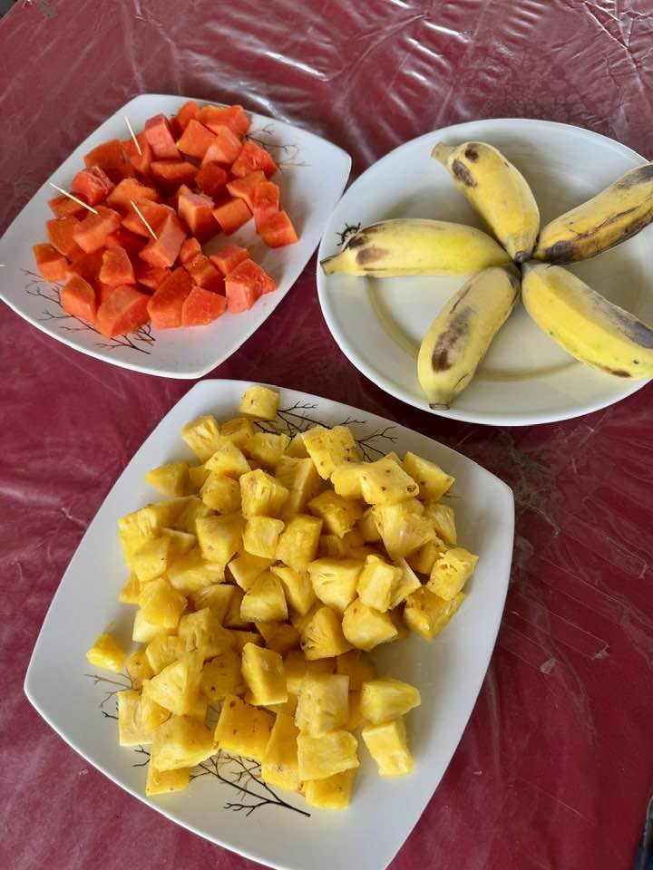 Fresh Tropical Fruits Platter